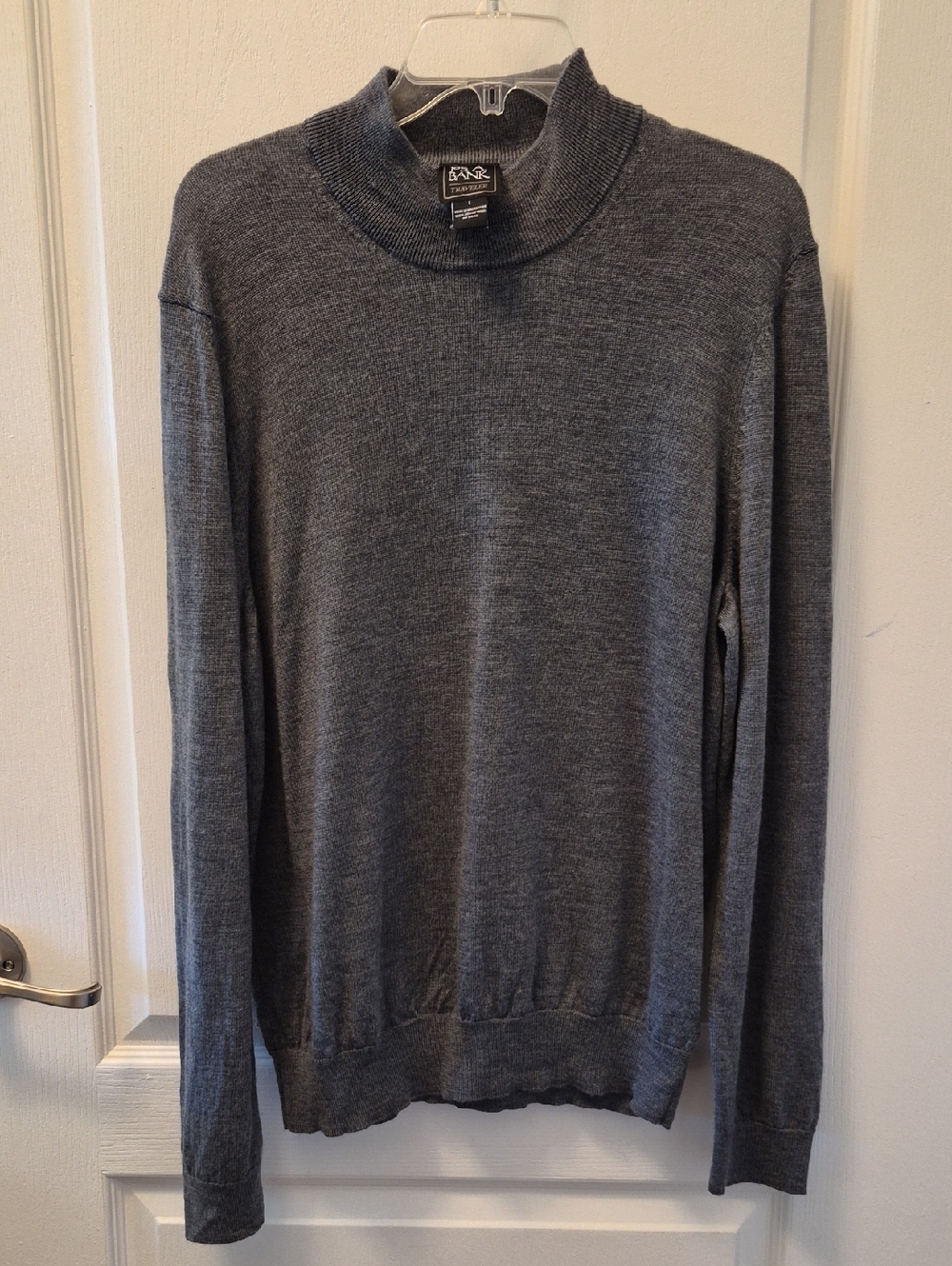 JOS A Bank Traveler Men's Charcoal Gray Turtleneck Sweater 100% Wool Size L